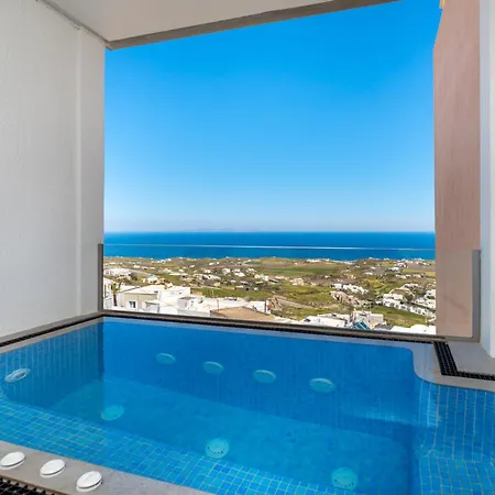 By Thira Fira (Santorini)